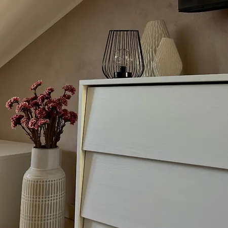 G House アパート レイニー